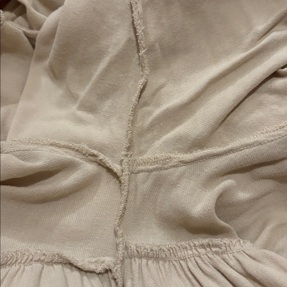 Black Crane Elegant Cream Women's Dress - Picture 10 of 12